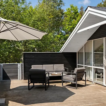 In With Sauna - A19143 *